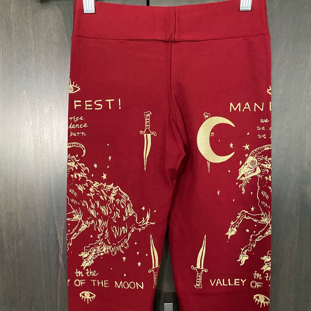 Toxic Vision Witchy Moon Ram Skull Legging goth blackmilk lip service dolls kill